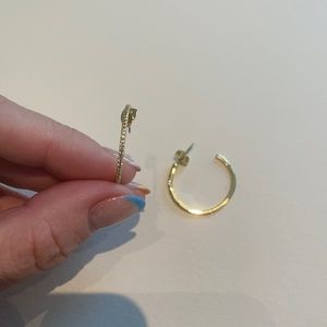 GORJANA SMALL SHIMMER HOOPS